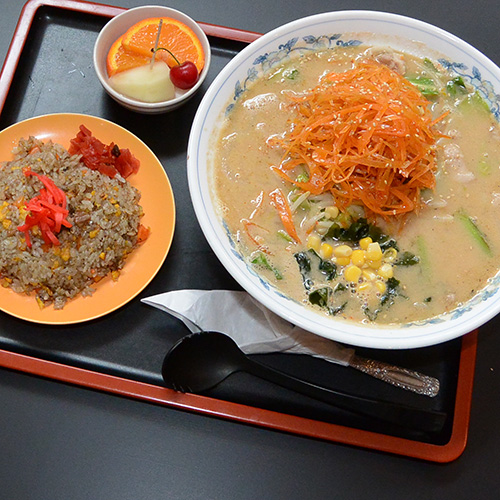 三条っ子ラーメン+ミニチャーハンセット 1,270円